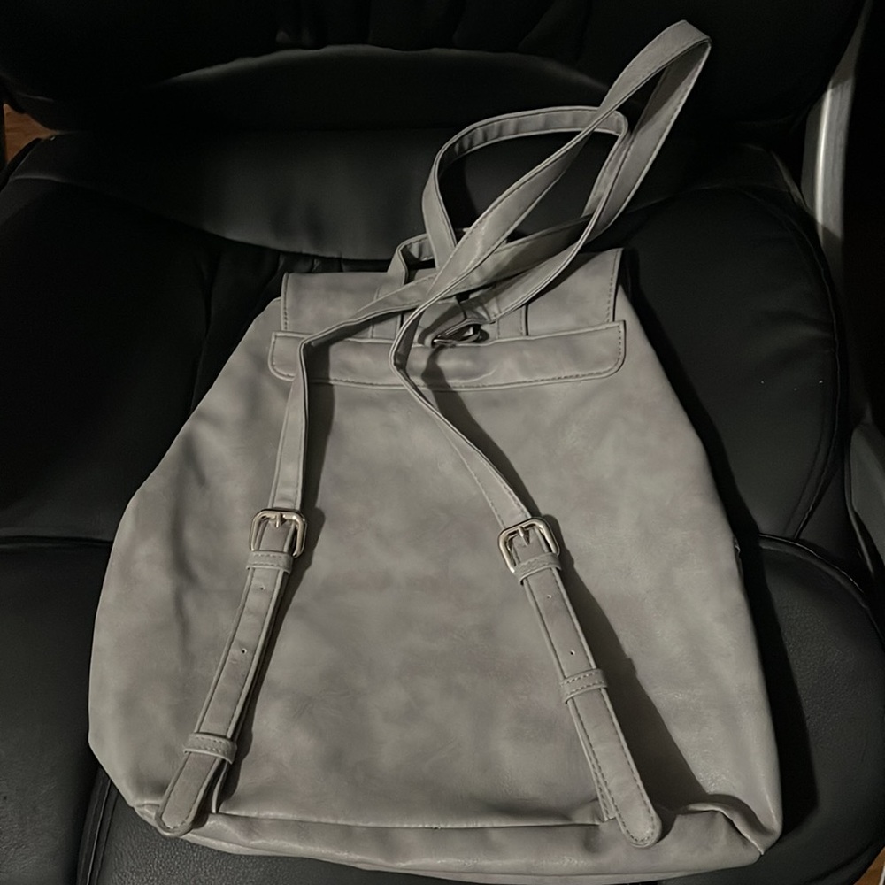 Small backpack - Picture 2 of 4